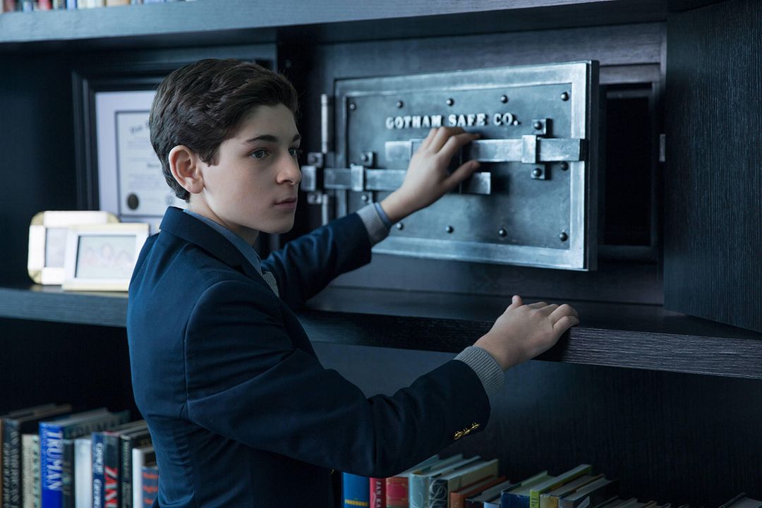 Fotoğraf David Mazouz