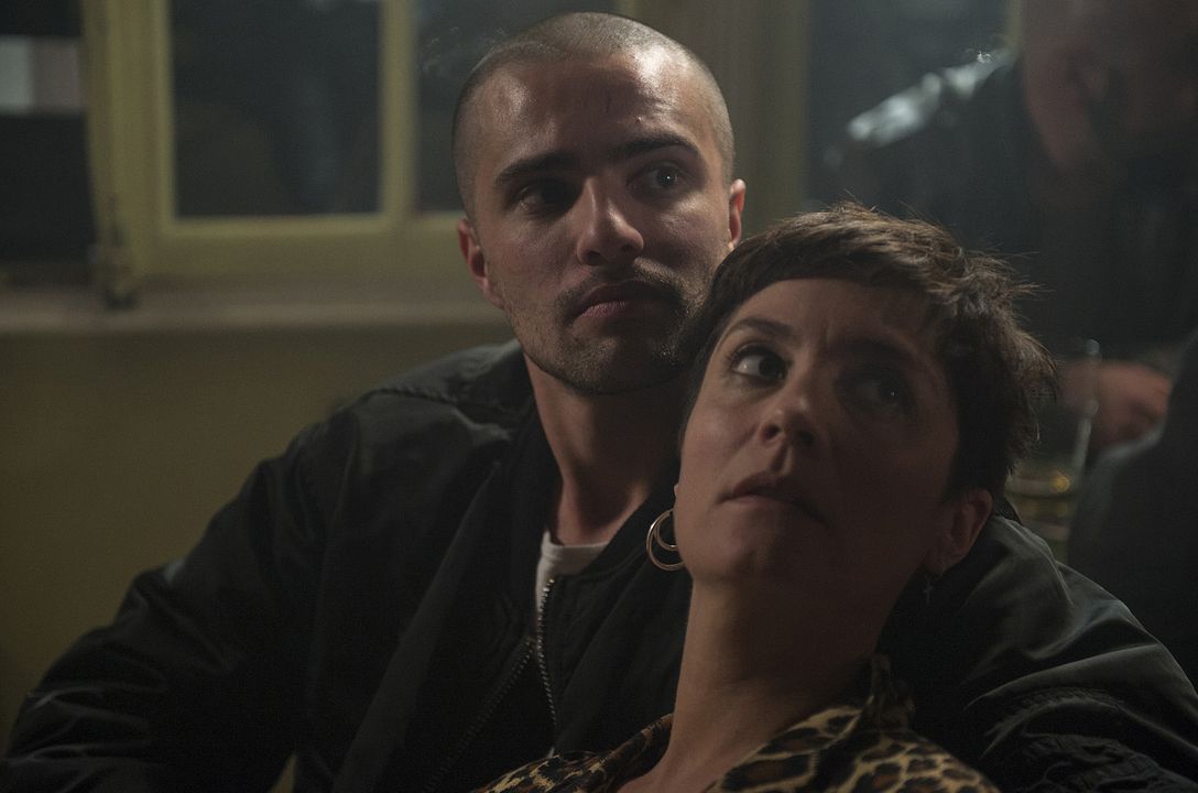 Un Français : Fotoğraf Jeanne Rosa, Olivier Chenille