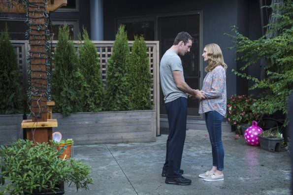 The Whispers : Fotoğraf Barry Sloane, Kristen Connolly