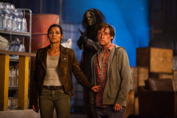 Dominion : Fotoğraf Luke Tyler, Kim Engelbrecht