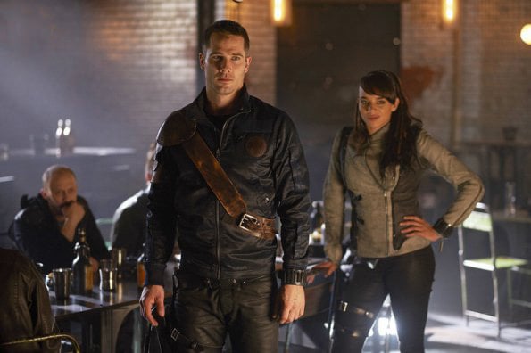 Fotoğraf Luke MacFarlane, Hannah John-Kamen