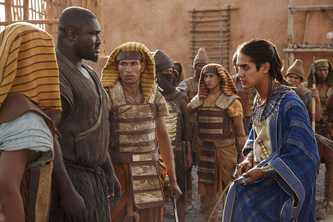 Fotoğraf Nonso Anozie, Avan Jogia