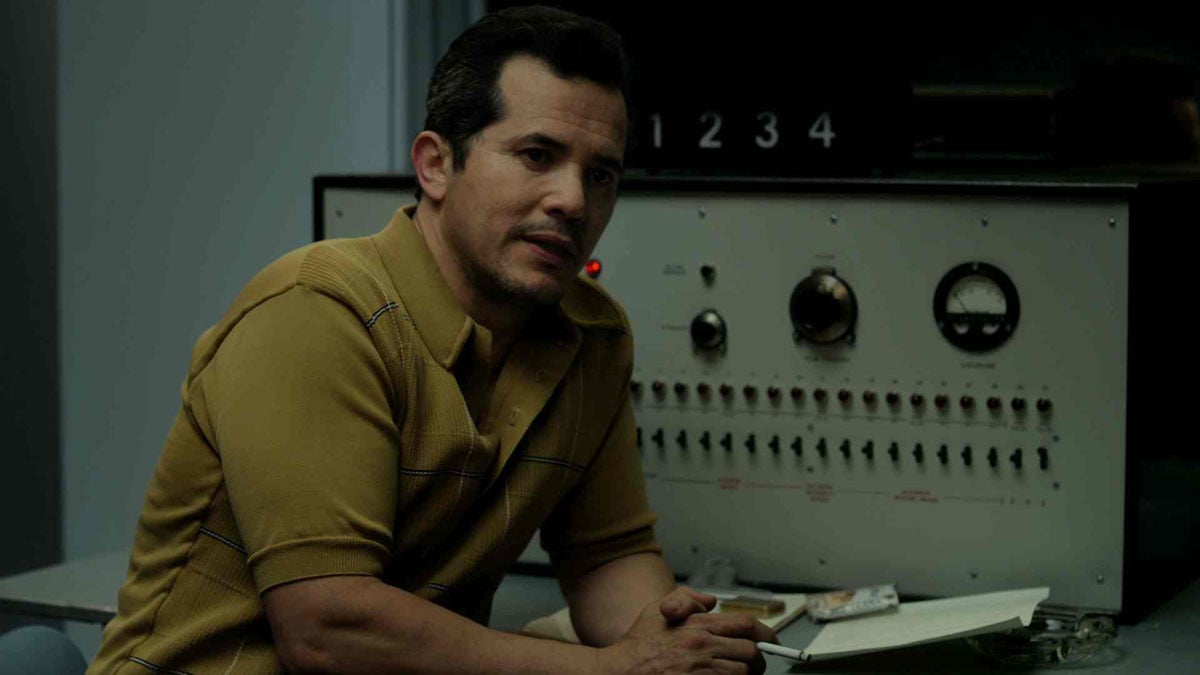 Deney : Fotoğraf John Leguizamo