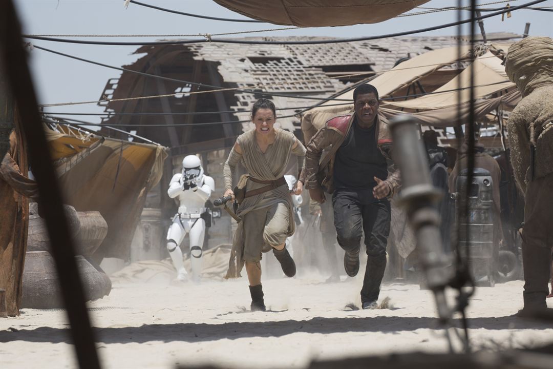 Star Wars: Güç Uyanıyor : Fotoğraf John Boyega, Daisy Ridley