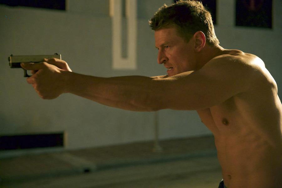 The Player : Fotoğraf Philip Winchester