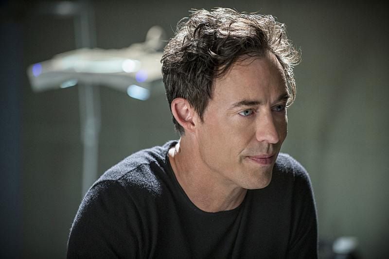 The Flash (2014) : Fotoğraf Tom Cavanagh
