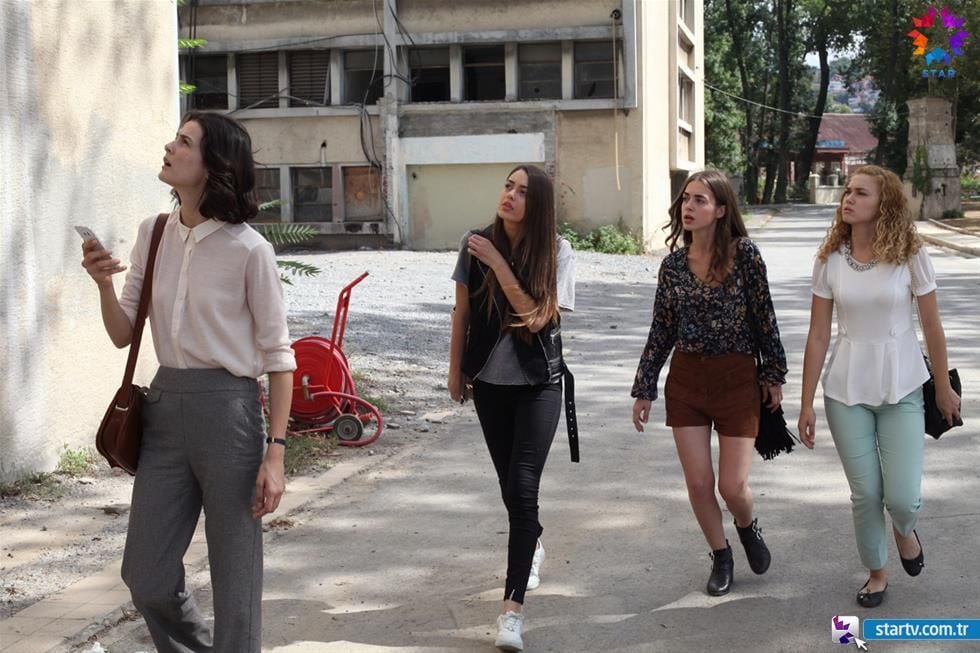 Tatlı Küçük Yalancılar : Fotoğraf