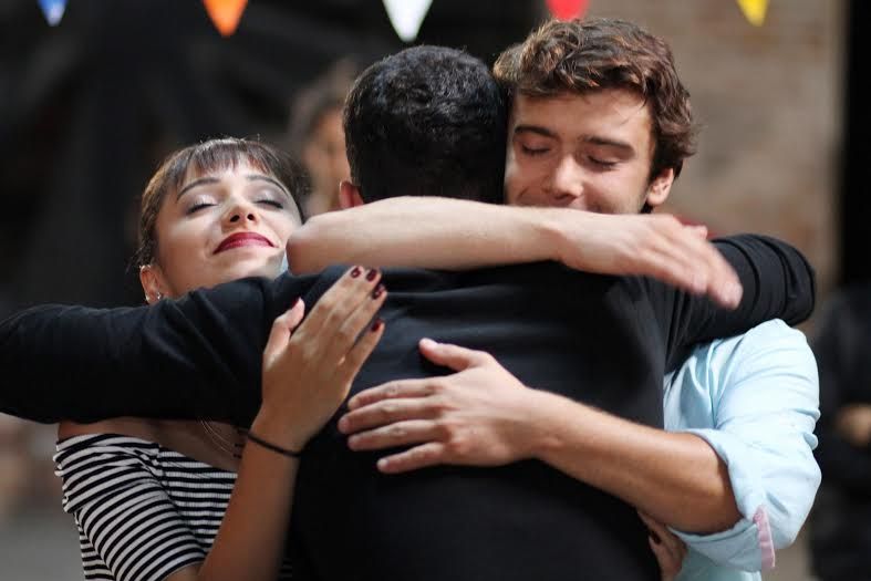 Adı Mutluluk : Fotoğraf