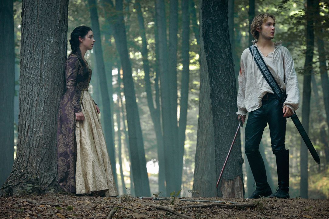 Fotoğraf Adelaide Kane, Toby Regbo