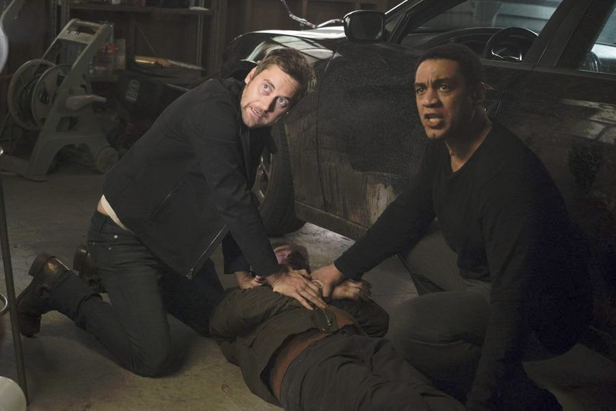 The Blacklist : Fotoğraf Ryan Eggold, Harry Lennix