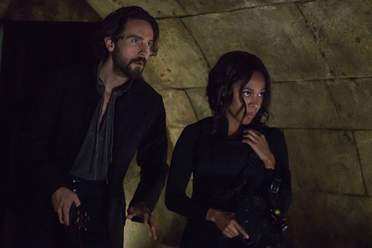 Fotoğraf Tom Mison, Nicole Beharie