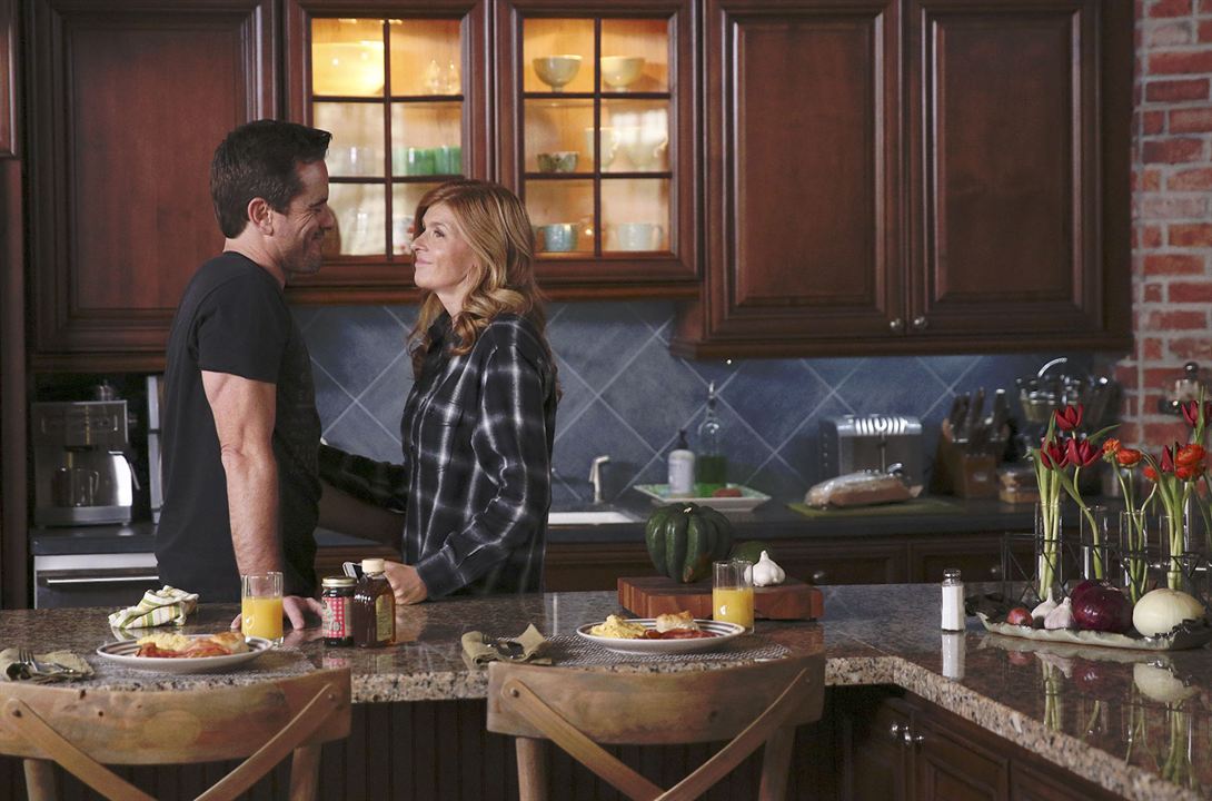 Fotoğraf Charles Esten, Connie Britton