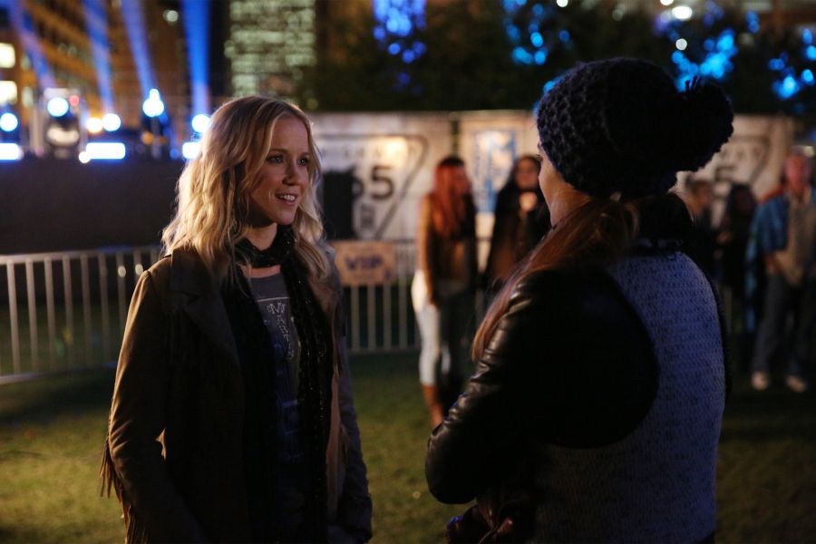 Fotoğraf Jessy Schram