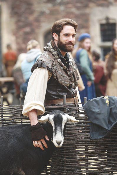 Galavant : Fotoğraf Joshua Sasse