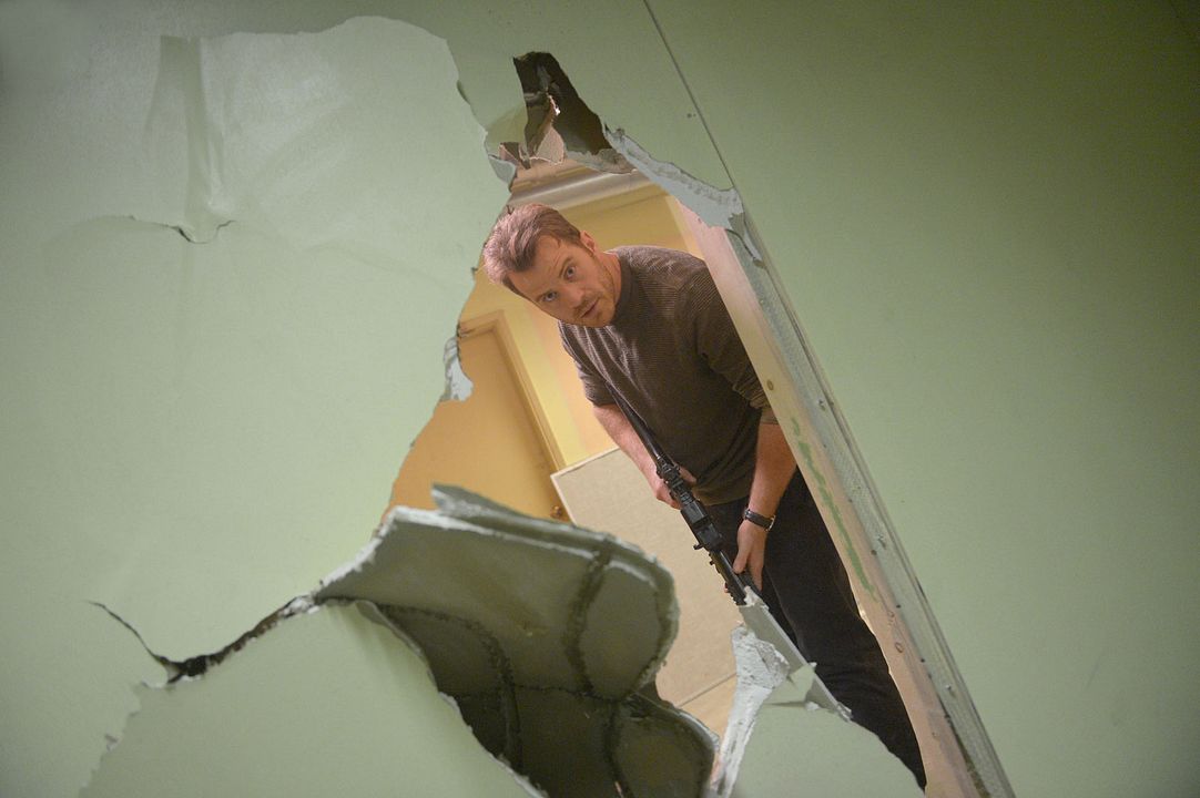 Second Chance : Fotoğraf Robert Kazinsky