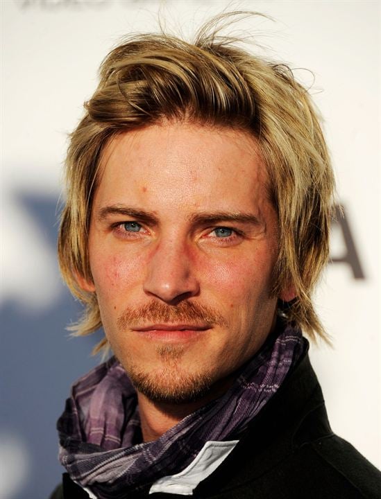 Afiş Troy Baker