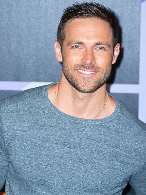 Afiş Dylan Bruce
