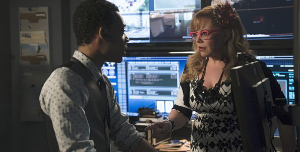 Criminal Minds: Beyond Borders : Fotoğraf Tyler James Williams, Kirsten Vangsness