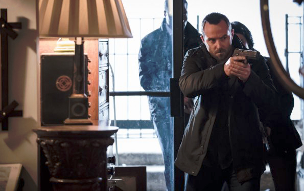 Blindspot : Fotoğraf Sullivan Stapleton