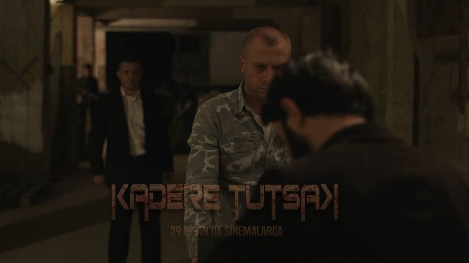 Kadere Tutsak : Fotoğraf