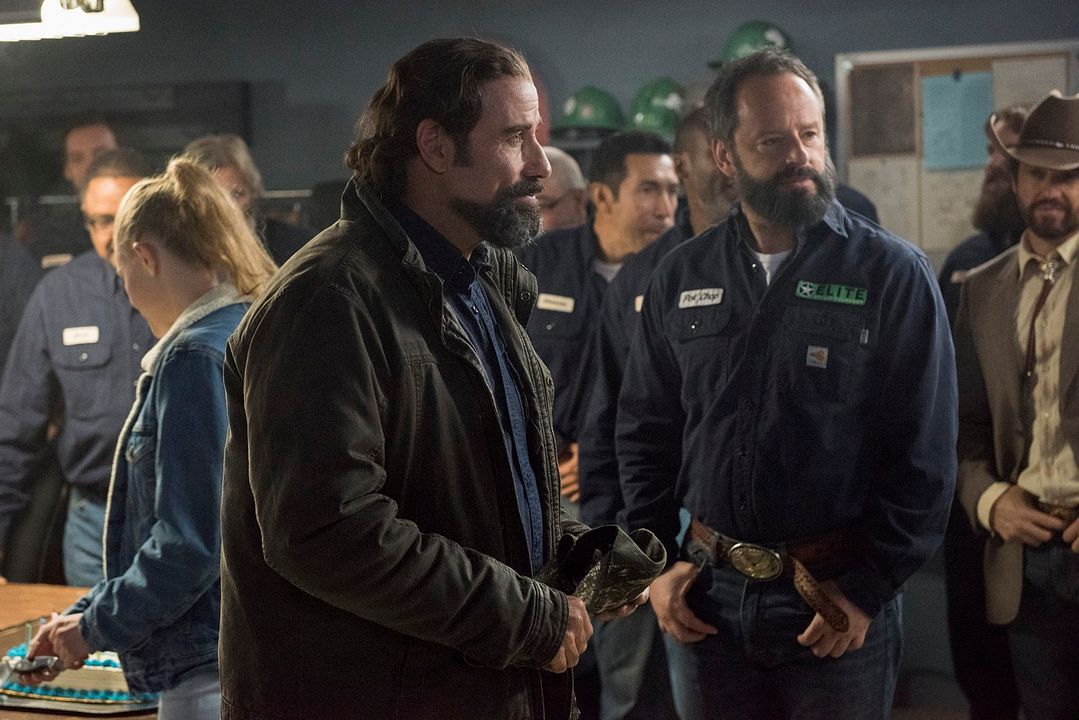 Life On The Line : Fotoğraf