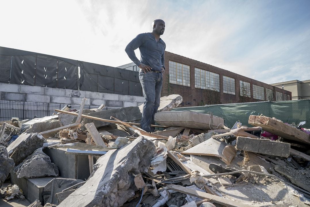 Fotoğraf Mike Colter