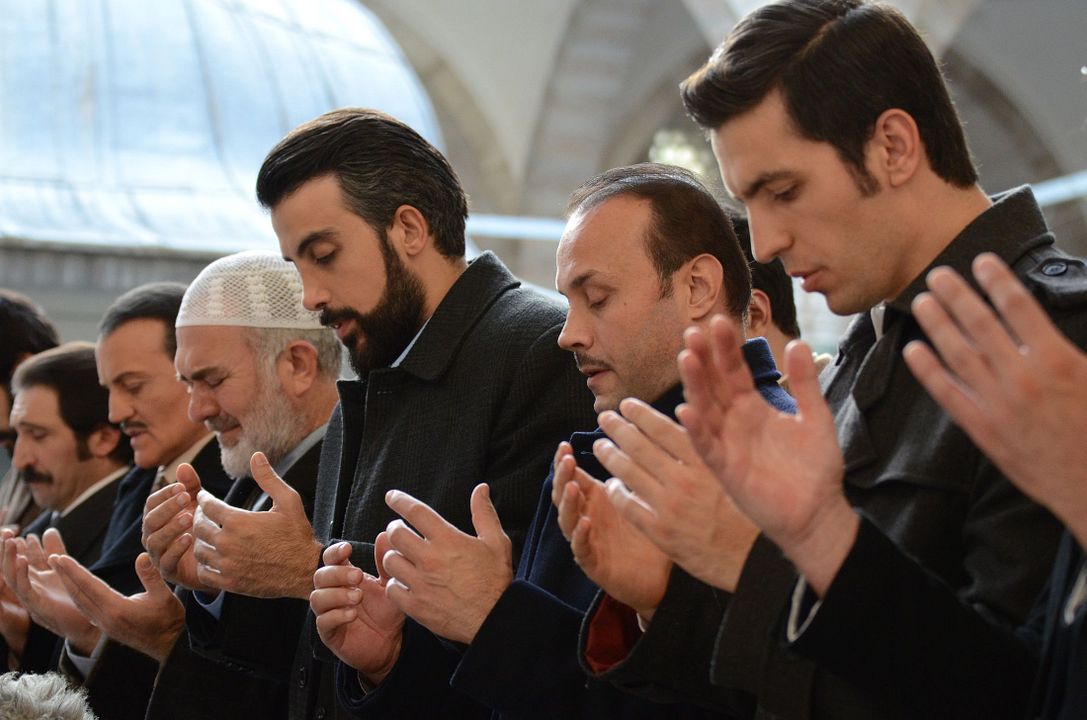 Sevda Kuşun Kanadında : Fotoğraf