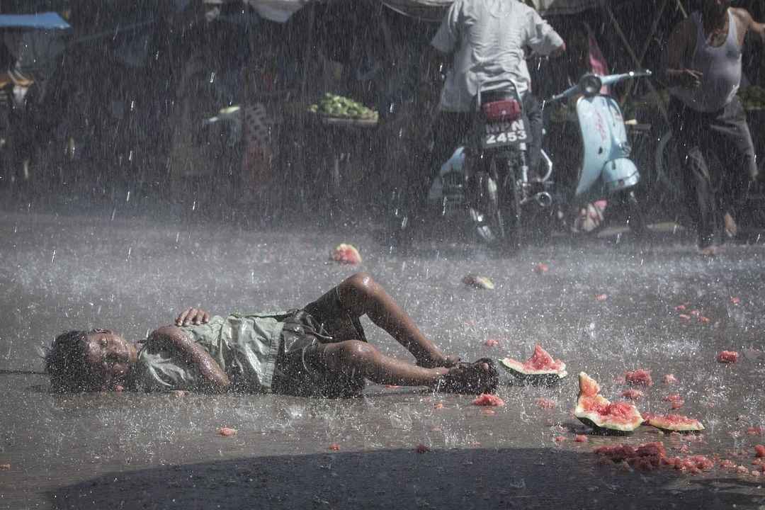 Lion : Fotoğraf Sunny Pawar