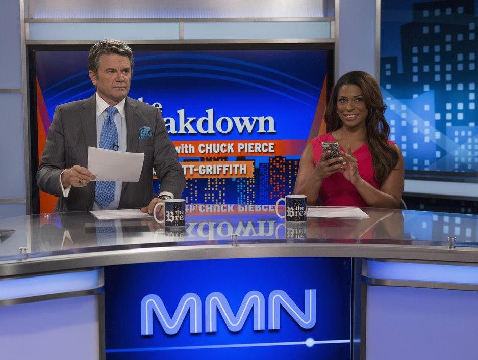 Great News : Fotoğraf John Michael Higgins, Kimrie Lewis