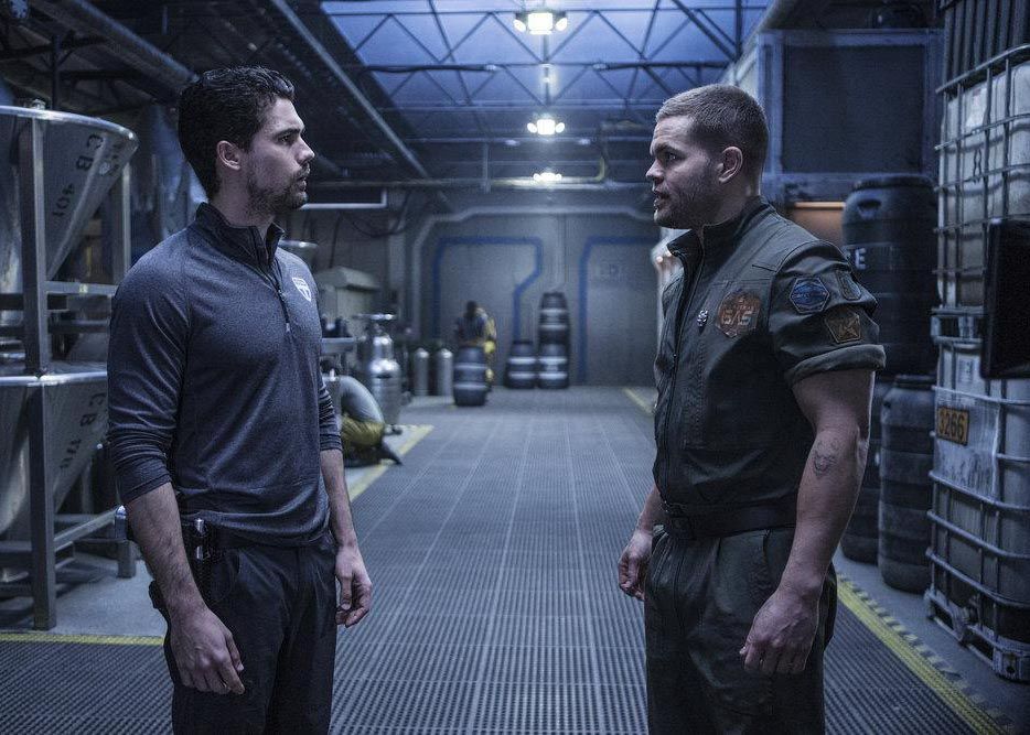 Fotoğraf Wes Chatham, Steven Strait