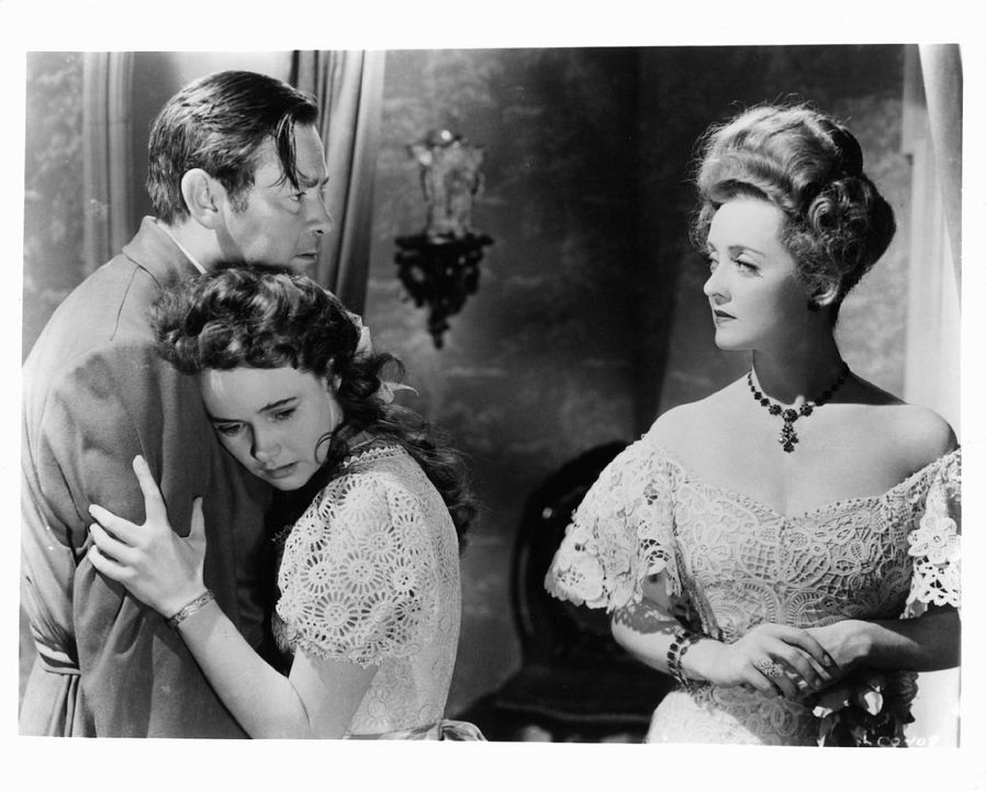 The Little Foxes : Fotoğraf