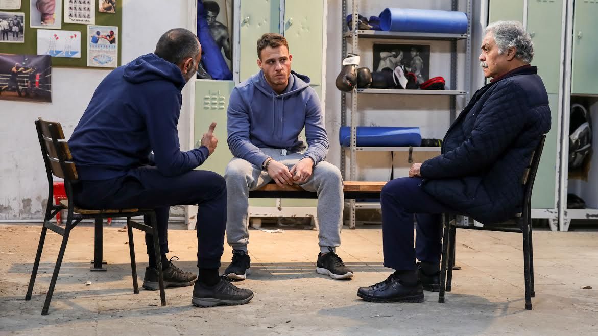 Bu Şehir Arkandan Gelecek : Fotoğraf