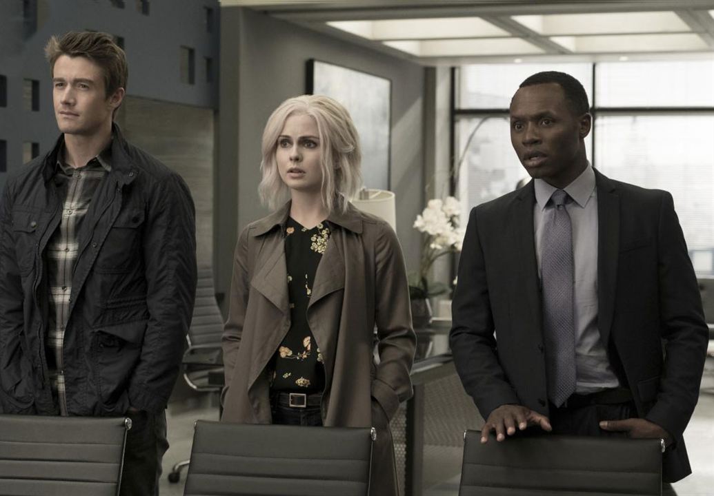 Fotoğraf Robert Buckley, Rose McIver, Malcolm Goodwin