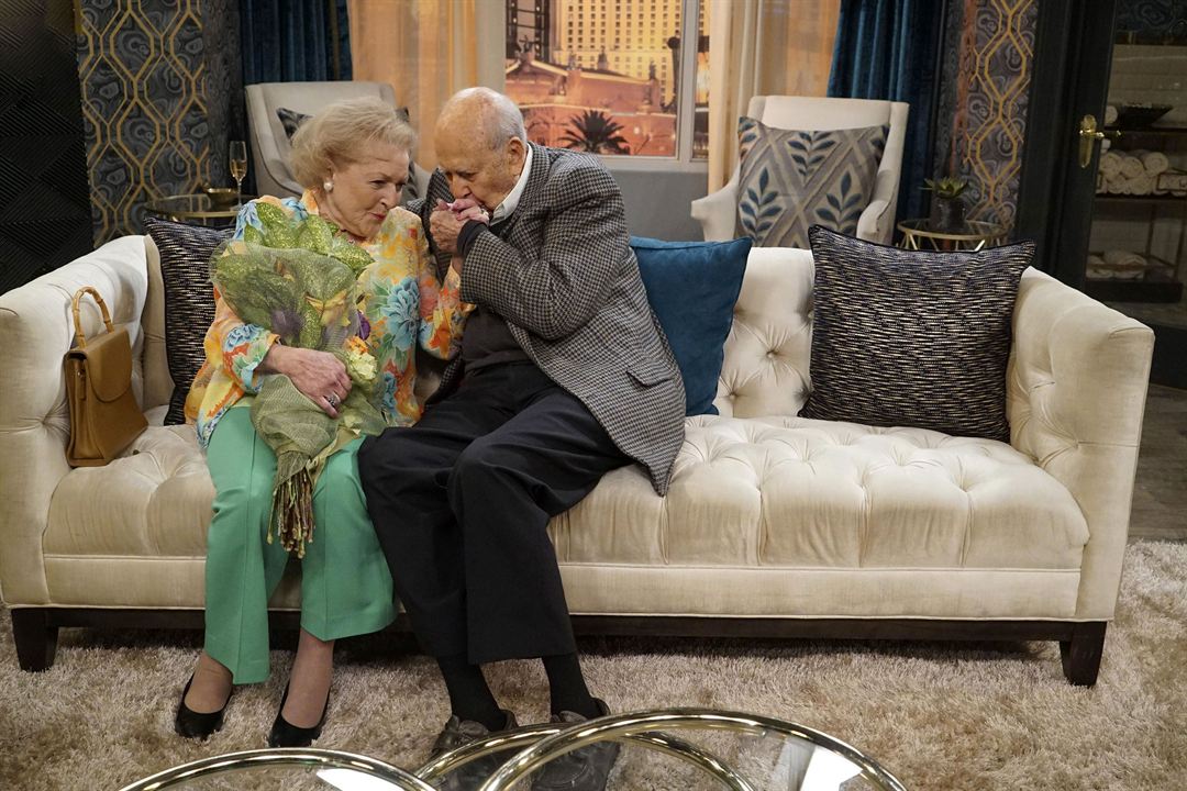 Young & Hungry : Fotoğraf Betty White, Carl Reiner