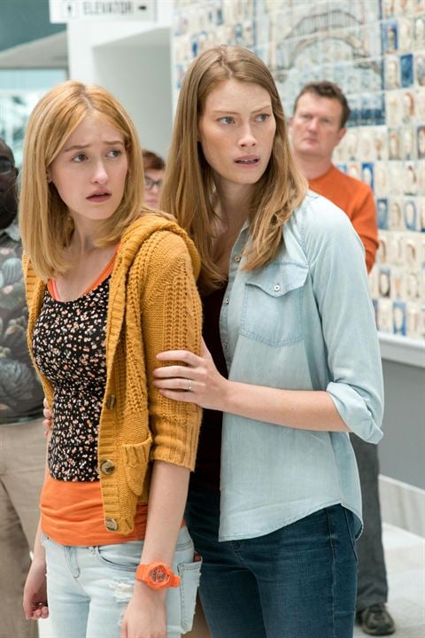 The Mist : Fotoğraf Alyssa Sutherland, Gus Birney