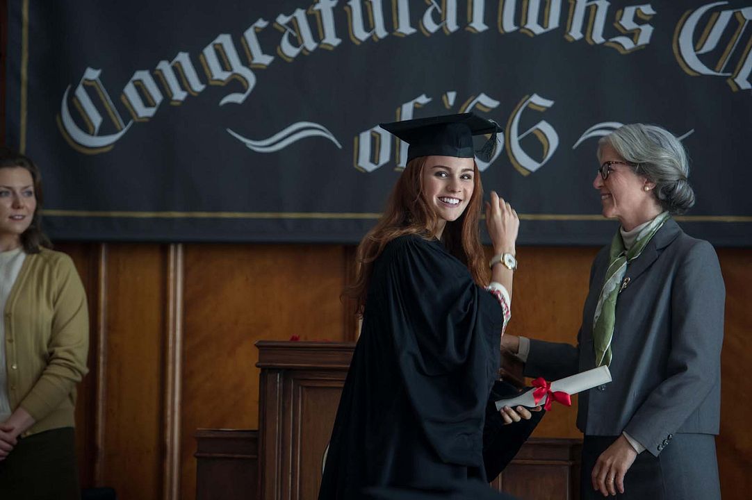 Outlander : Fotoğraf Sophie Skelton