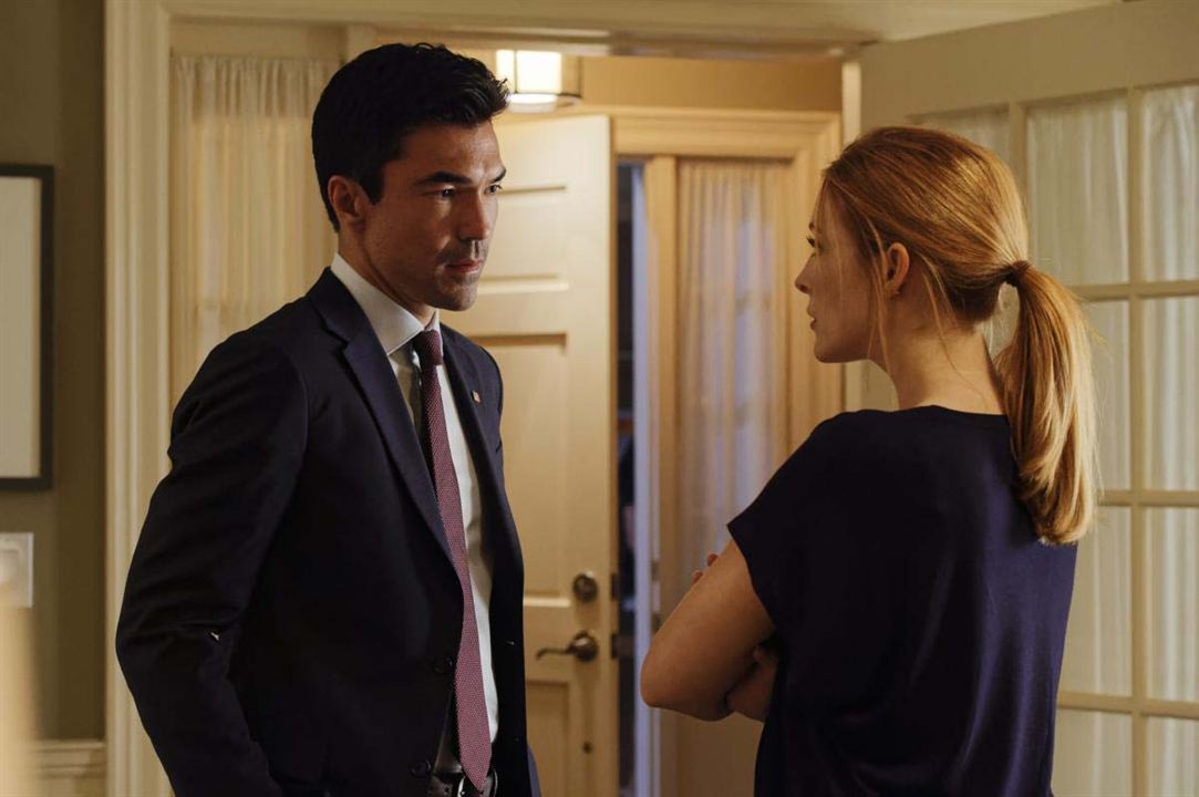 Fotoğraf Ian Anthony Dale, Jennifer Finnigan