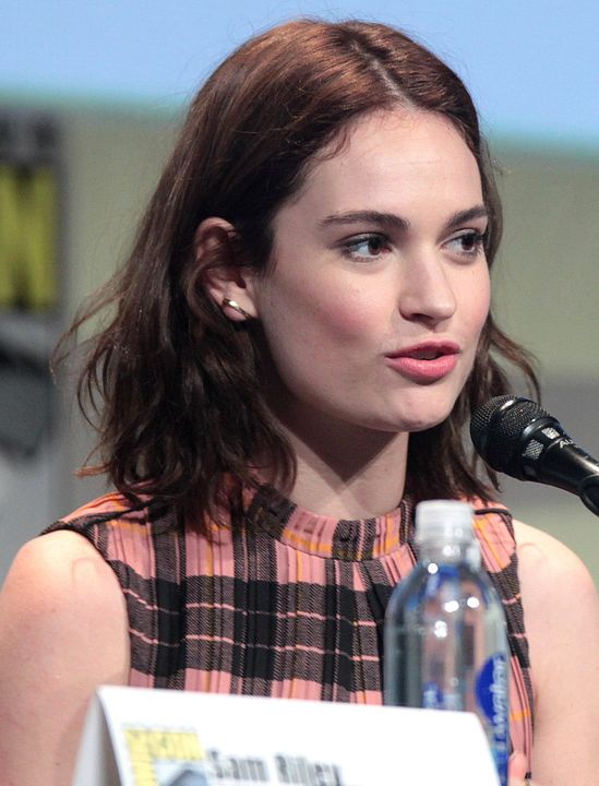 Afiş Lily James