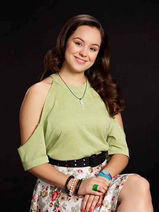 Fotoğraf Hayley Orrantia