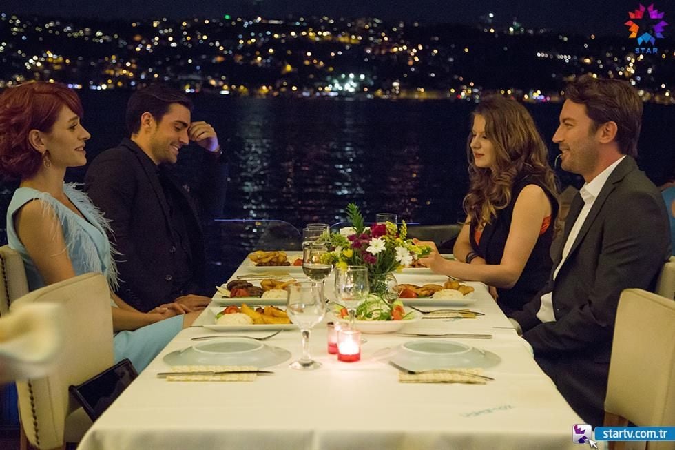Fazilet Hanım ve Kızları : Fotoğraf