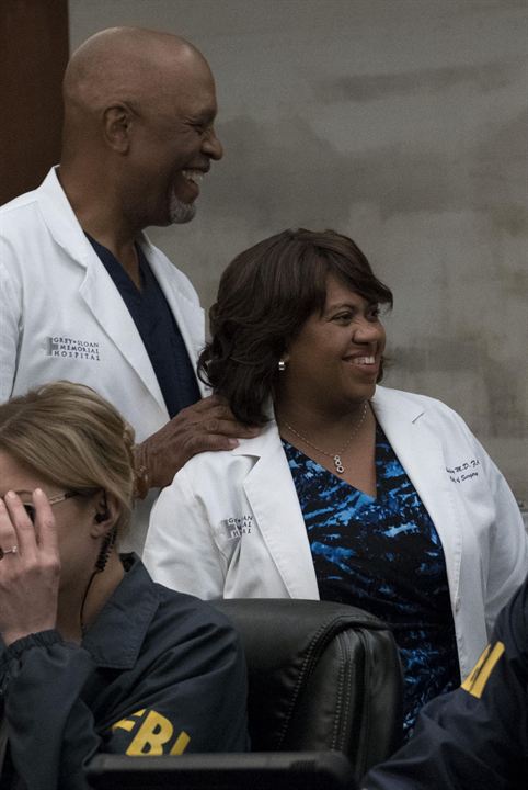 Fotoğraf Chandra Wilson, James Pickens Jr.