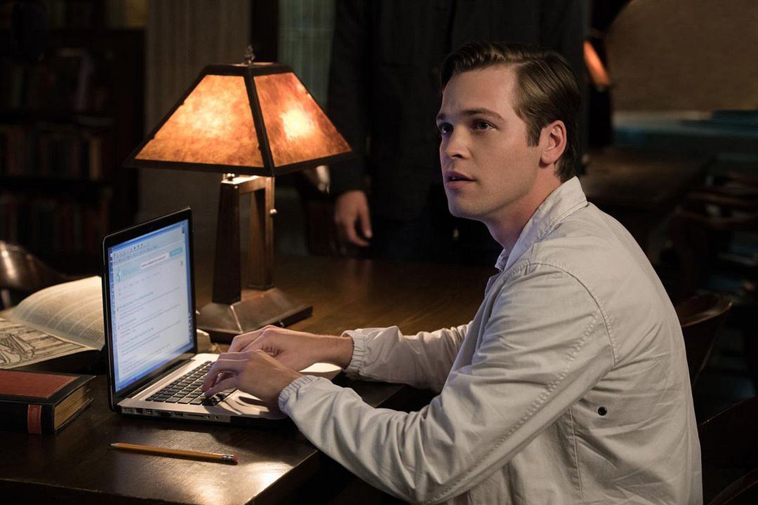 Supernatural : Fotoğraf Alexander Calvert