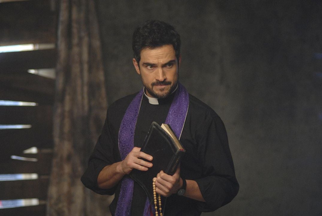 The Exorcist : Fotoğraf Alfonso Herrera