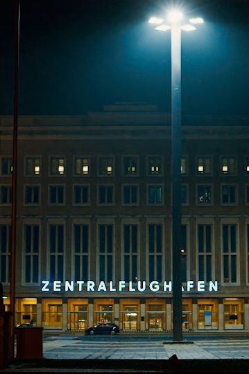 Zentralflughafen THF : Afiş