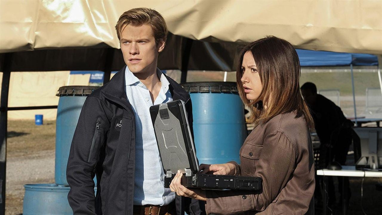 MacGyver (2016) : Fotoğraf Lucas Till, Ashley Tisdale