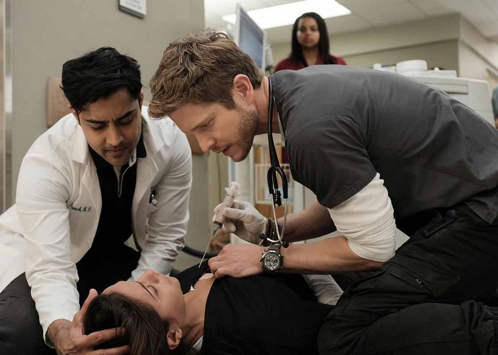 Fotoğraf Manish Dayal, Matt Czuchry