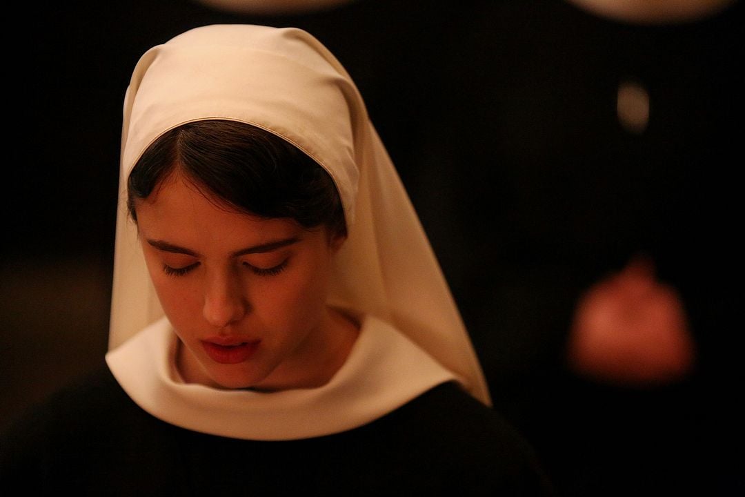 Novitiate : Fotoğraf