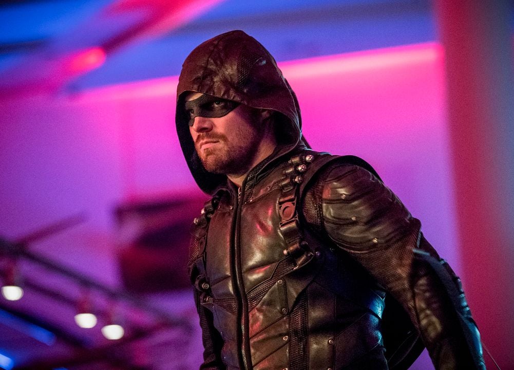 Arrow : Afiş Stephen Amell