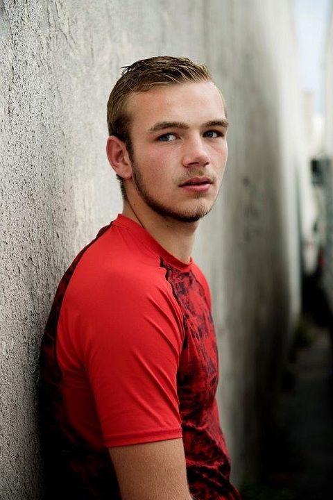 Afiş Darren Muselet