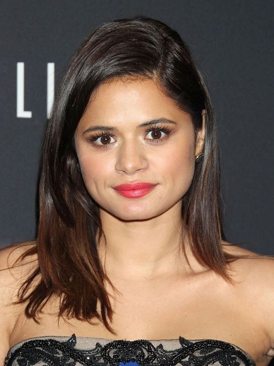 Afiş Melonie Diaz